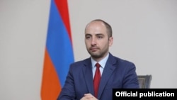 Ваан Унанян