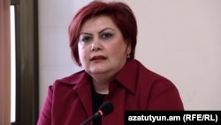 Գյումրիի թիվ 19 դպրոցի նախկին տնօրեն Նարինե Մեսրոպյան