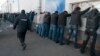 Амалиёти "сахт" ба зидди муҳоҷирон дар Русия гузашт ё дар роҳ аст?