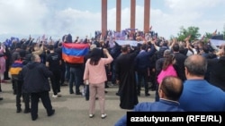 Armenia - Supporters of Archbishop Bagrat Galstanian rally at the Sardarapat war memorial, May 28, 2024.
