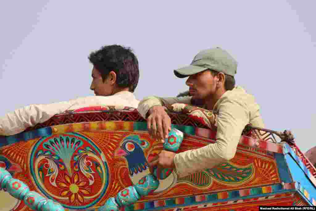 Another truck heading for Afghanistan The expulsion campaign has drawn widespread criticism from UN agencies, rights groups, and the Taliban-led administration in Afghanistan. With millions of Afghans already living with food insecurity, the country's already dire humanitarian situation may worsen with the arrival of impoverished Afghans from Pakistan.