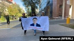 Жанболат Мамайды босатуды талап еткен акция.