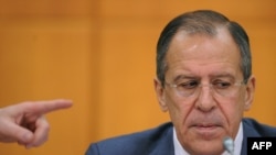 Orsýetiň daşary işler ministri Sergeý Lawrow Moskwada geçen ýyllyk metbugat konferensiýasynda, 13-nji ýanwar.