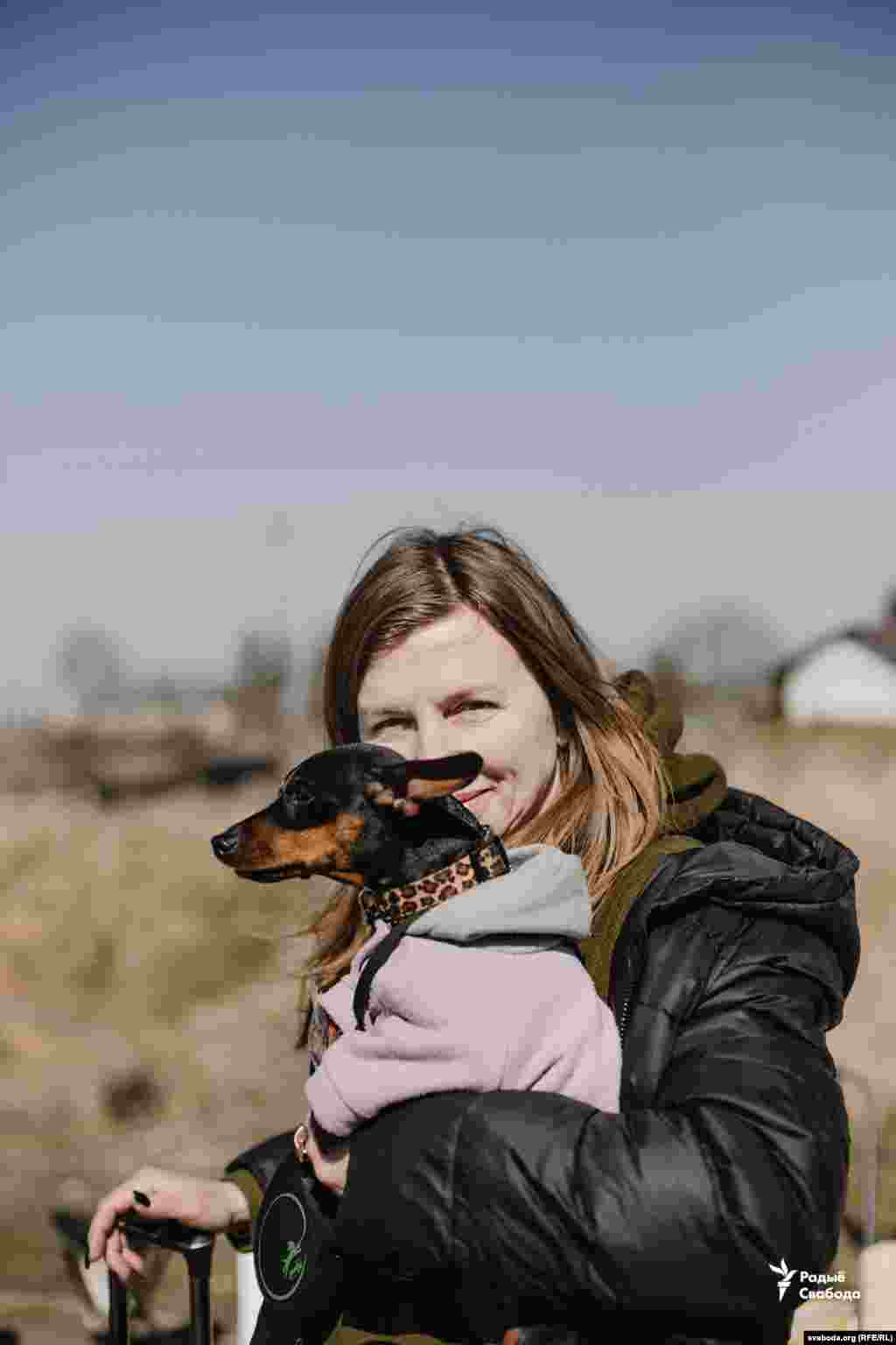 Наталья и собака Моль, Чернигов «Мы третий день уезжаем из Чернигова. Нам очень удалось выбраться оттуда».