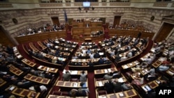 Архивска фотографија: Седница на грчкиот парламент