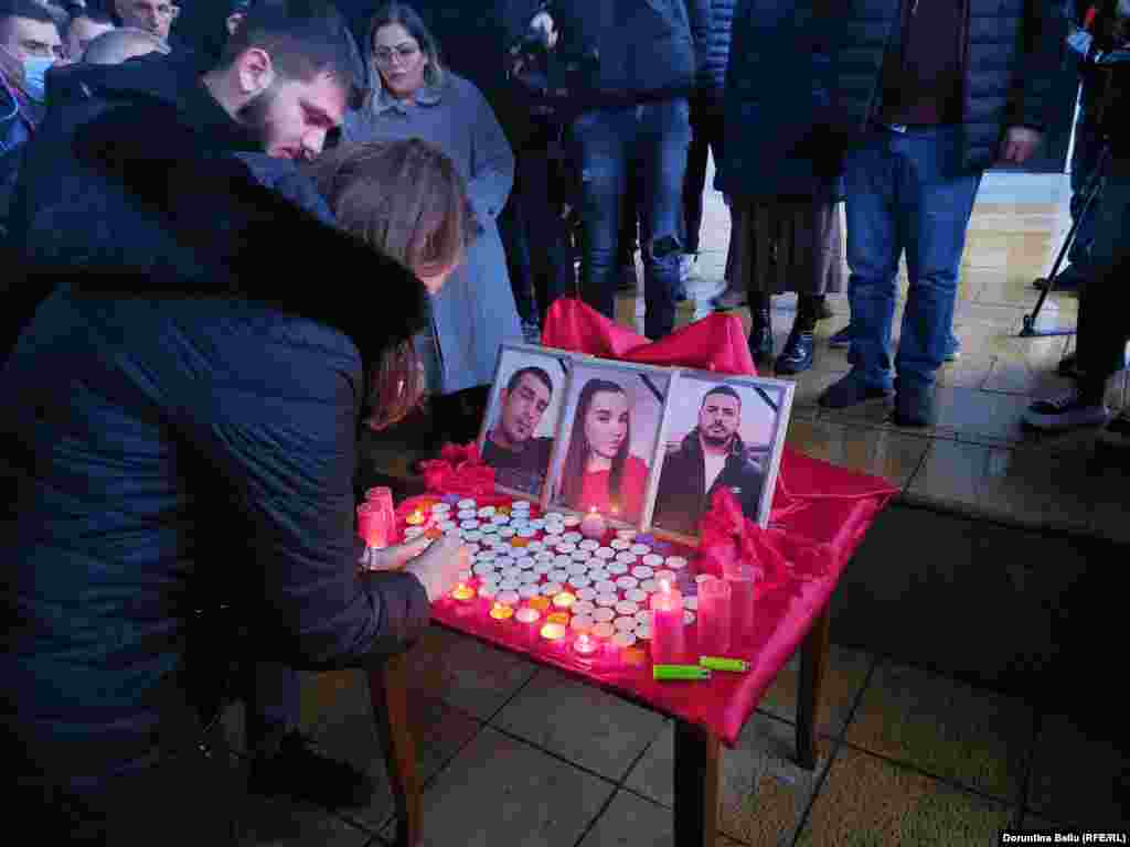 Autoritetet e rendit në Kosovë ende nuk kanë arrestuar ndonjë të dyshuar për sulmin në Gllogjan të Deçanit. 