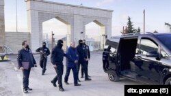T.Yusifovun hansı ölkədən ekstradisiya edildiyi açıqlanmır.