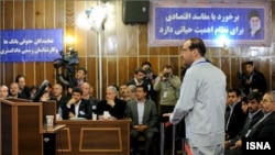 عکس آرشیوی است.