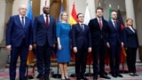 Ýewropa Bileleşiginiň, Ispaniýanyň, Polşanyň, Fransiýanyň, Britaniýanyň we Italiýanyň wekilleriniň 31-nji martda geçiren duşuşygy