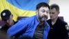 Киев соту орусиялык журналисттен тилкат алып камактан чыгарды