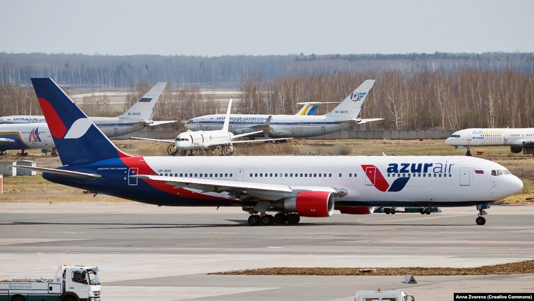 Azur Air has not flown to Tajikistan in the past, a Tajik official says.
