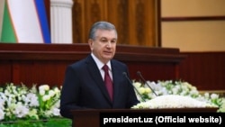 Өзбекстан президенті Шавкат Мирзияев парламентте сөйлеп тұр. Ташкент, 22 қаңтар 2020 жыл.