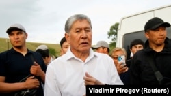 Алмазбек Атамбаев Кой-Таш айылында. 27-июнь, 2019-жыл.