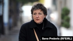 Advokat Branke Milić Jugoslav Krpović za Radio Slobodna Evropa kaže da presuda kojom je osuđena na tri godine nije ukinuta, kao za ostale okrivljene.
