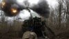 Военные ВСУ стреляют из самоходной артиллерийской установки «Богдана» украинского производства, иллюстративное фото
