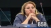 Eurodeputat Diana Șoșoacă în Parlamentul European.