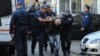 Crnogorska policija privodi pučiste, 16. oktobar 2016.
