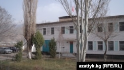 Нарындагы абак. Архив сүрөт. 