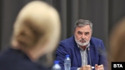 Главният държавен здравен инспектор Ангел Кунчев по време на дебат за COVID-19, 5 октомври 2021 г.