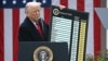 Президент США Дональд Трамп на пресс-конференции, где он объявил миру торговую войну. Вашингтон, 2 апреля 2025 года