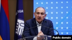 Armenia - Prime Minister Nikol Pashinian addresses members of his Civil Contract party in Gyumri, March 9, 2025. 