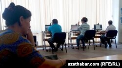 Интернет кафе, Туременистан (иллюстративное фото) 