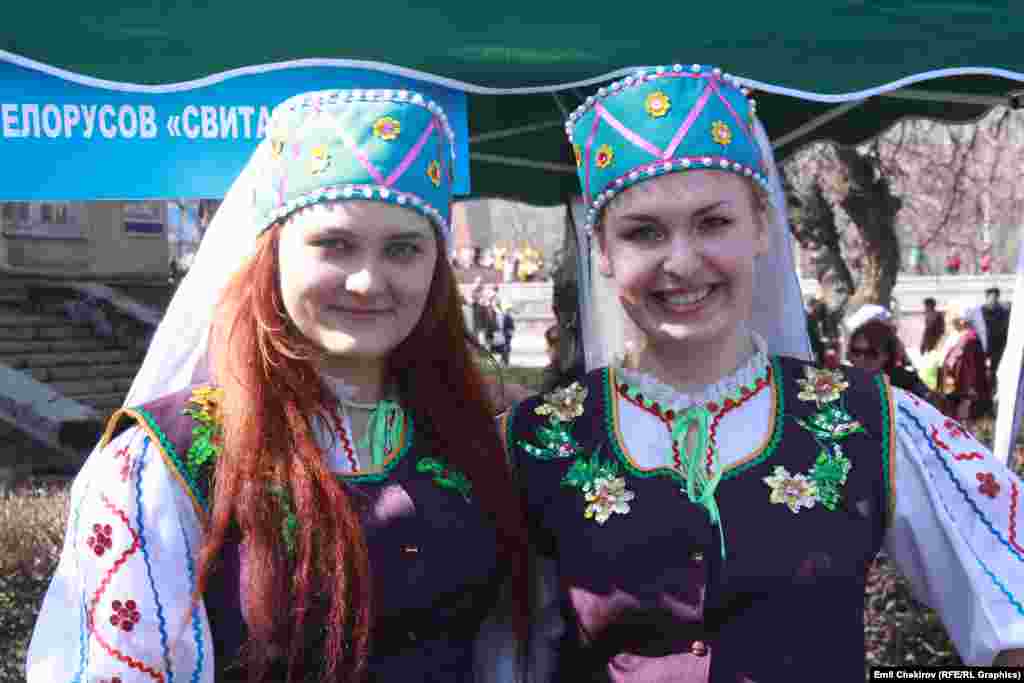 Беларус кыздары. 