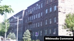 Здание СНБ в Ереване