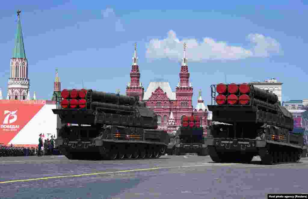 Російська ракетна система «Бук-М3» була серед представлених під час параду на День Перемоги