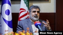 سخنگوی سازمان انرژی اتمی ایران می‌گوید که «هرچه جلوتر برویم، تعهدات کمتر شده و در عمل دیگر برجامی باقی نخواهد ماند».