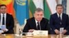 Батыш журналы Мирзиёевди мактады