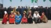 Бюджетники на культмассовом мероприятии. Туркменистан  