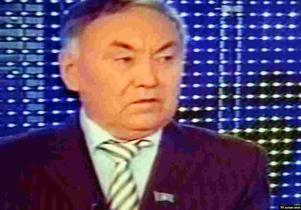 Лидер пропрезидентской партии "Ауыл" Гани Калиев.