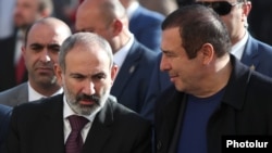 Վարչապետ Նիկոլ Փաշինյանը և ԲՀԿ նախագահ Գագիկ Ծառուկյանը, արխիվ