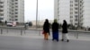 Aşgabat: ‘Basgylanýan’ aýal hukuklaryna bagyşlanyp, 'tegelek stol' geçirildi