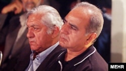 وزارت ارشاد ایران قول استخدام ۳۸ نفر از اعضای این انجمن را داده بود. (عکس از مهر)