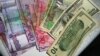 Доллар на чёрном рынке приблизился вплотную к психологической отметке 30 манатов