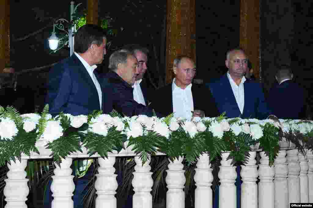 Дидори ғайрирасмии сарони кишварҳои узви ИДМ 