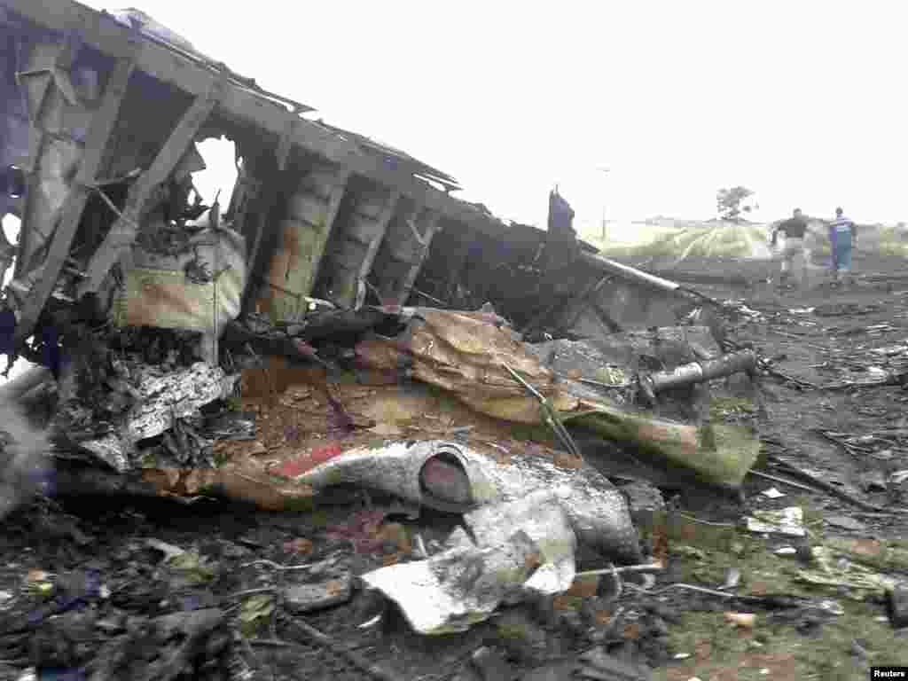Boeing-777 ұшағының қирандысы. 