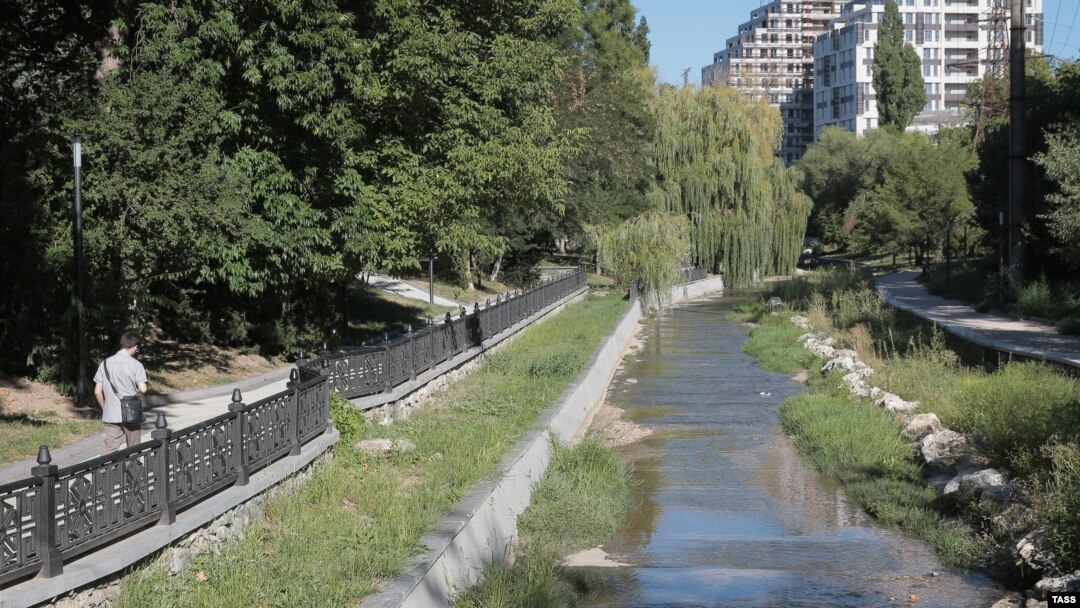 Річка Салгир в Сімферополі, архівне фото