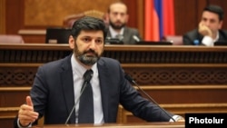 Член Конституционного суда Ваге Григорян