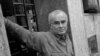 Андрей Миронов, как журналист горячих точек, состоялся по большей части в Чечне в 90-е годы. Он любил эту страну, этот народ, и всячески хотел мира для Чечни. фото: grani.ru