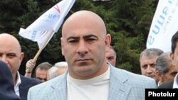Глава службы безопасности Гагика Царукяна Эдуард Бабаян