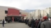Nezapamćene gužve na biračkim mjestima u Mostaru