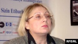 Директор Института мира и демократии, правозащитница Лейла Юнус.