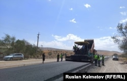 Жер көбүнчө курулуш же жолдорду кеңейтүү үчүн алып коюлат.