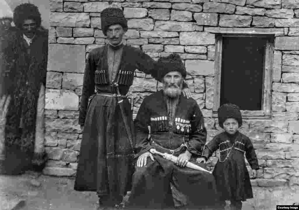 МагIарулал, 19 гIасру (тарихчIужу ТахIнаева ПатIиматил архивалдаса)