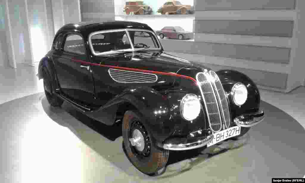 BMW-327-28, 1937-жыл