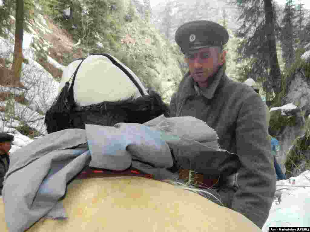 В мае 2015 года президент Кыргызстана Алмазбек Атамбаев подписал указ об увековечении памяти погибших во время восстания 1916 года. 