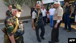 «Սասնա ծռեր» զինված խմբի անդամները ՊՊԾ գնդի տարածքում, 17-ը հուլիսի, 2016թ․